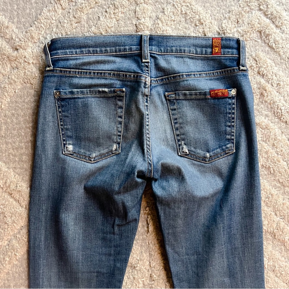 7FAM Roxanne Distressed Straight Leg Jeans 26 - Picture 6 of 7